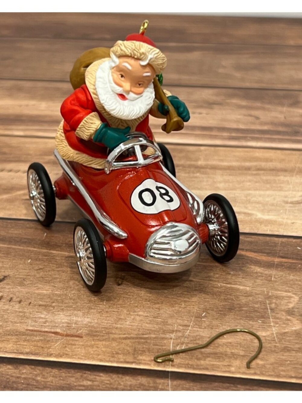 2008 HALLMARK KEEPSAKE ORNAMENT QXC8014 SANTA TAKES A SPIN RACE PEDAL CAR